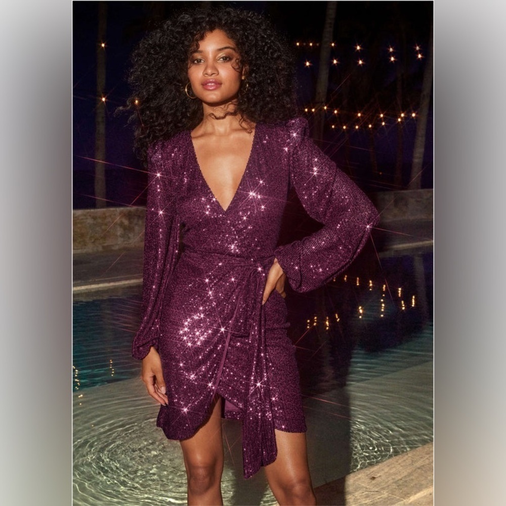 🍒💃🏻Cherry Bomb💃🏻🍒 Red Burgundy Long sleeve Sequin Wrap Dress NWT - Picture 14 of 14